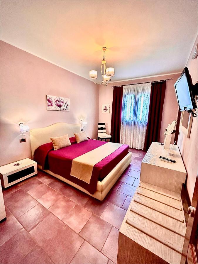 B&B L'Angolino Della Nonna Castelluzzo Bagian luar foto
