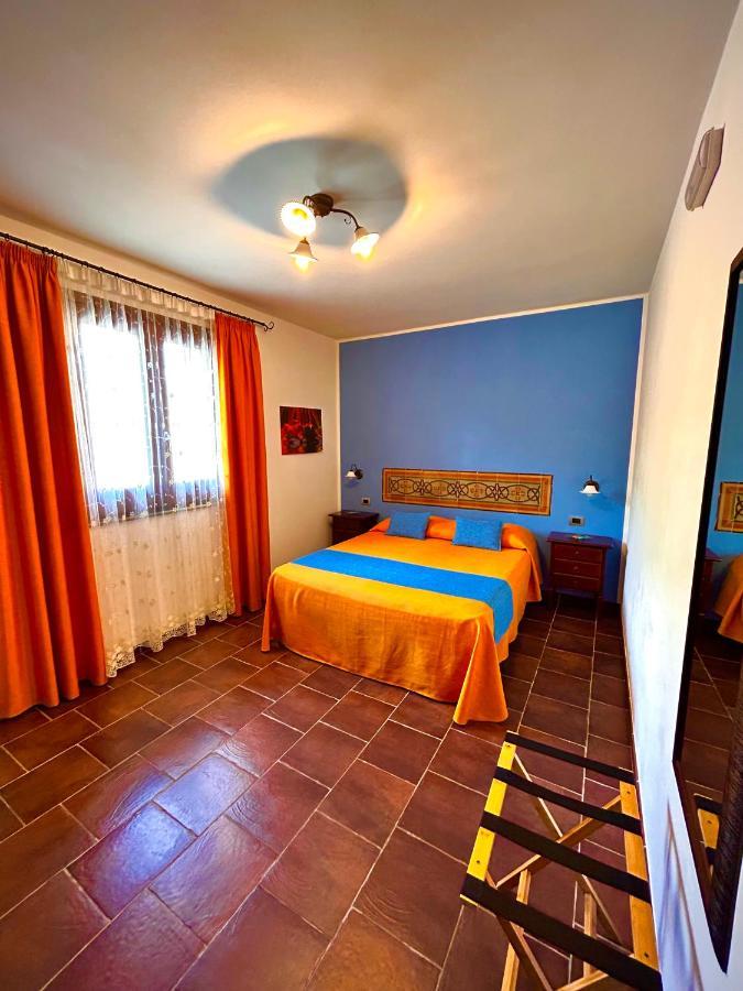 B&B L'Angolino Della Nonna Castelluzzo Bagian luar foto