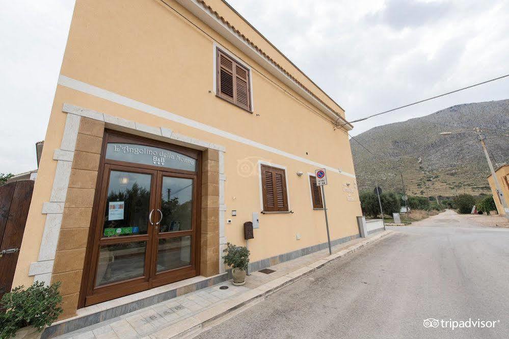 B&B L'Angolino Della Nonna Castelluzzo Bagian luar foto